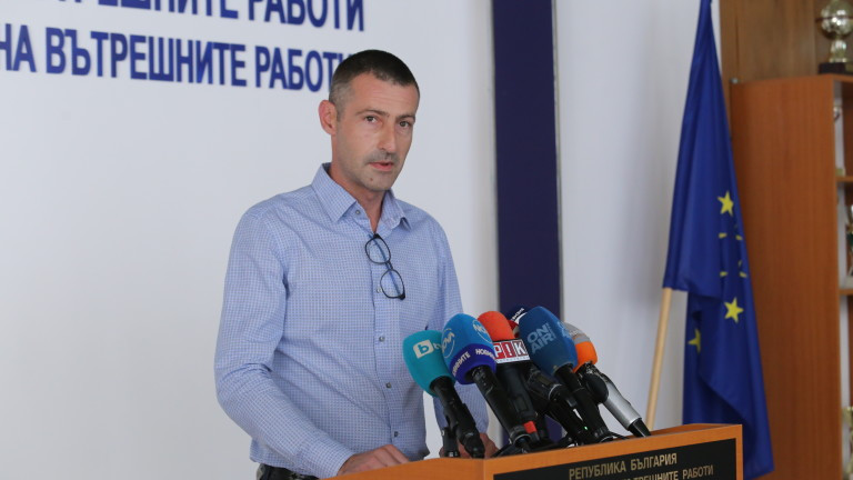 Производителят на фалшив алкохол в „Обеля“ се барикадира в трафопоста