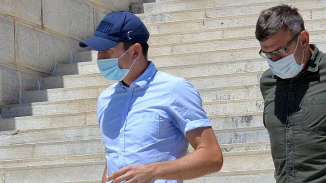 Магуайър получи 21-месечна условна присъда