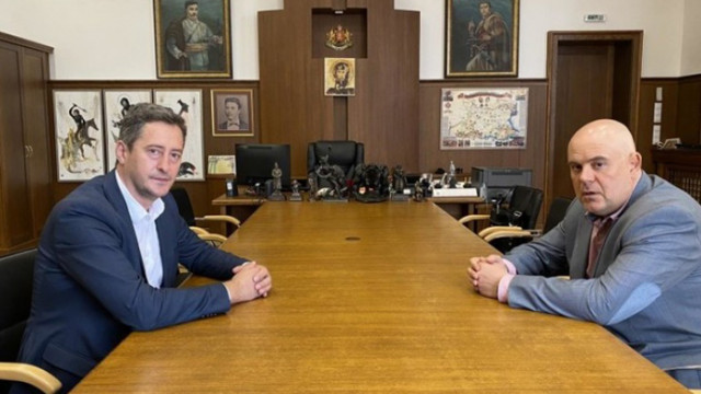 Изчезналият Янек споделял пред брат си, че го тормозят системно