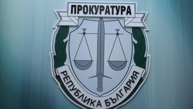 Уличиха разследващи полицаи в корупционни схеми