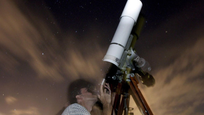 Екзотична материя съществува в неутронните звезди