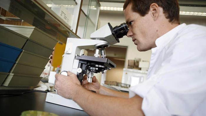 Създадоха нов антибиотик, пред който бактериите са безсилни