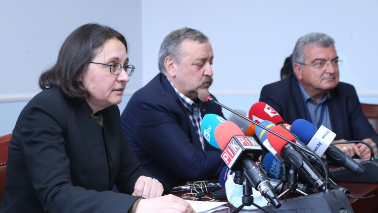 МЗ: Сгрешихме данните за коронавируса