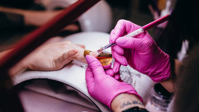 Грижа за ноктите