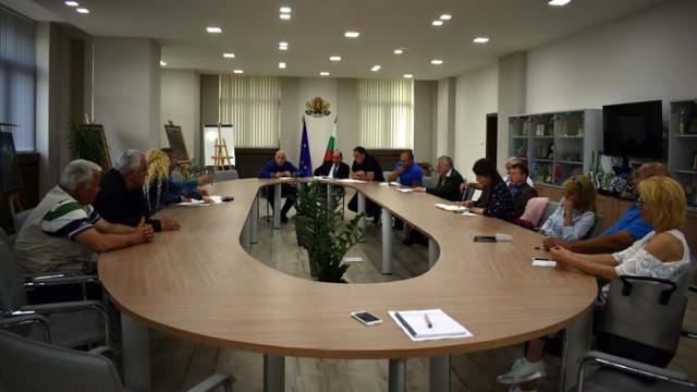 Община Асеновград и превозвачи обсъдиха временно редуциране на транспортната схема