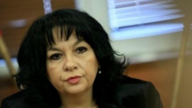 Петкова: На домакинствата пари няма да се връщат, надвзетите суми ще се приспадат от сметките