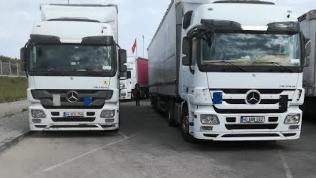 Задържаха 137 т. пластмасови и метални отпадъци на „Капитан Андреево”