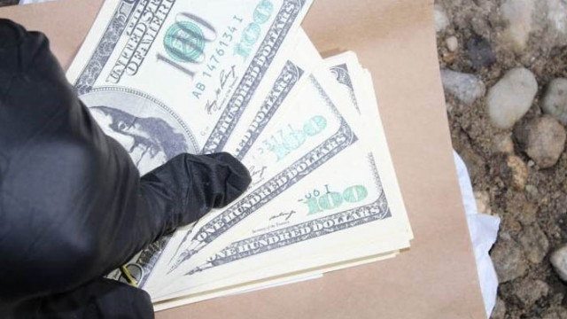 Задържаха трима за разпространение на фалшиви пари в кв. „Горубляне“