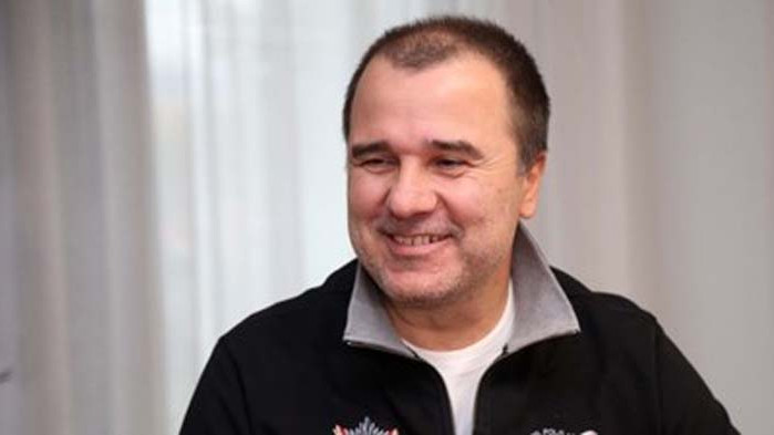 Цветомир Найденов се подиграва с партията "Българско лято" на Божков