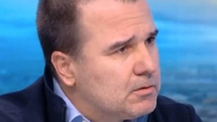 Цветомир Найденов пародира Божков