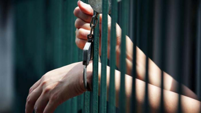 Година и два месеца затвор за 18-годишен крадец