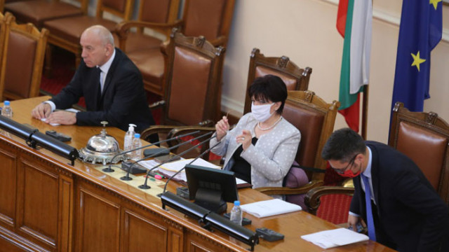 Депутатите се заеха с бъдещето на хазарта у нас