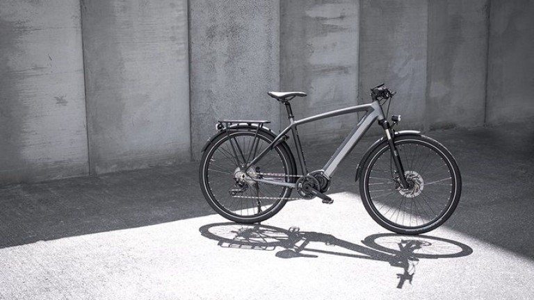 The Triumph Trekker GT, електрическите колела и новото поколение превозни средства