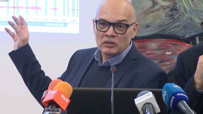 Близо половин милиард са загубите за бюджета от нелегални горива