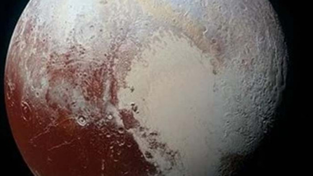 Плутон бил покрит с океани