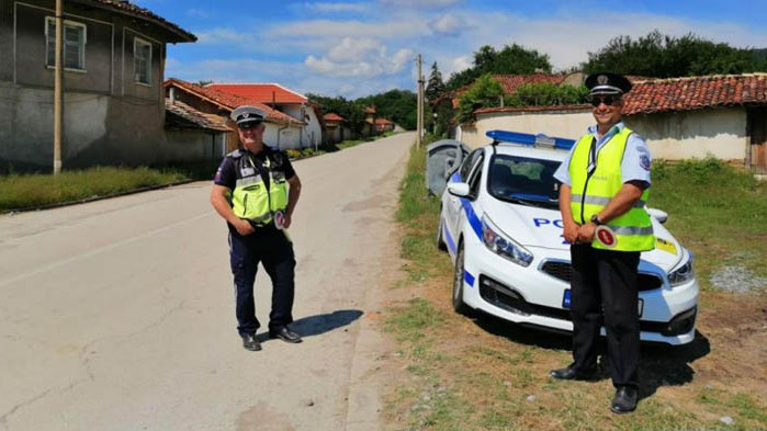 Самоделни пушки и цигари без бандерол иззети в Шуменски села