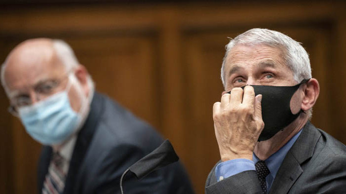 Коронавирусът постави САЩ на колене, признаха американски експерти