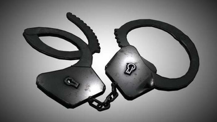 Задържаха обирджиите, ударили два магазина в Пловдив