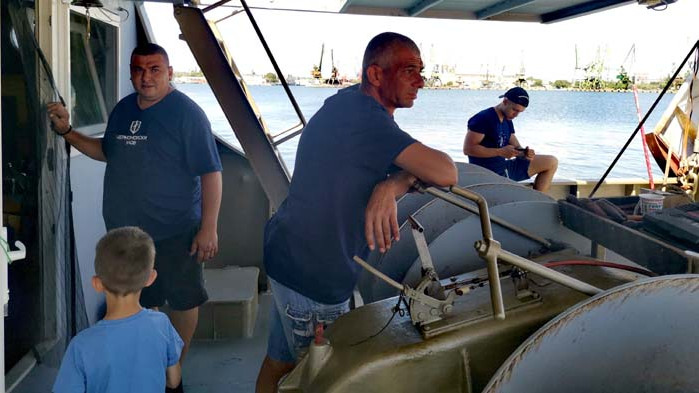 Животът навътре. Среща отблизо с Черноморския риболов (СНИМКИ)