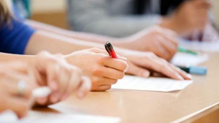 Полезно за седмокласниците от Варна: как се кандидатства за прием в VIII клас