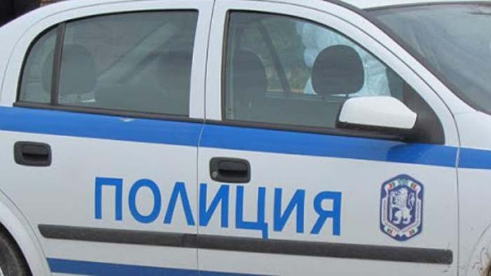 Леля заключвала с верига 14-годишната си племенница, за да не бяга от дома