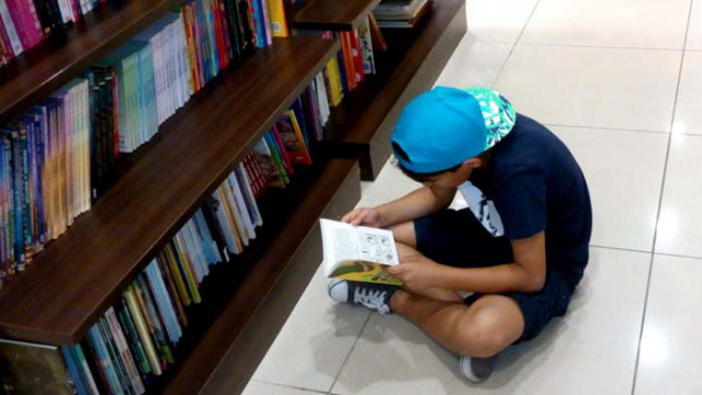 От днес ДДС за ресторантьорите, книгите и бебешките стоки е 9%