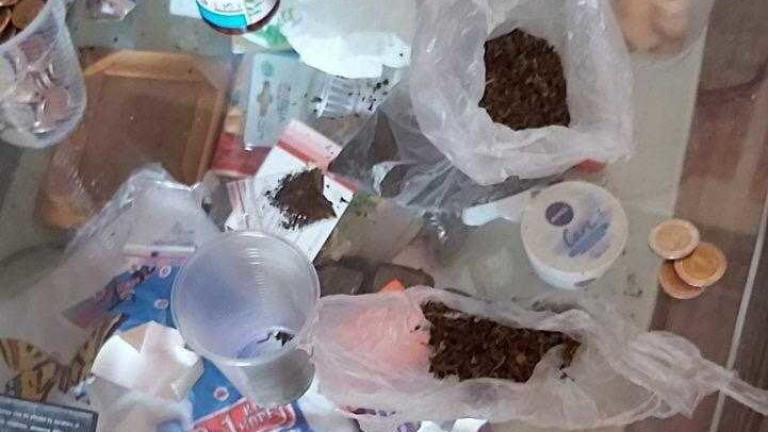 Археологически предмети, старинни монети и дрога иззеха при спецакция в Ямбол