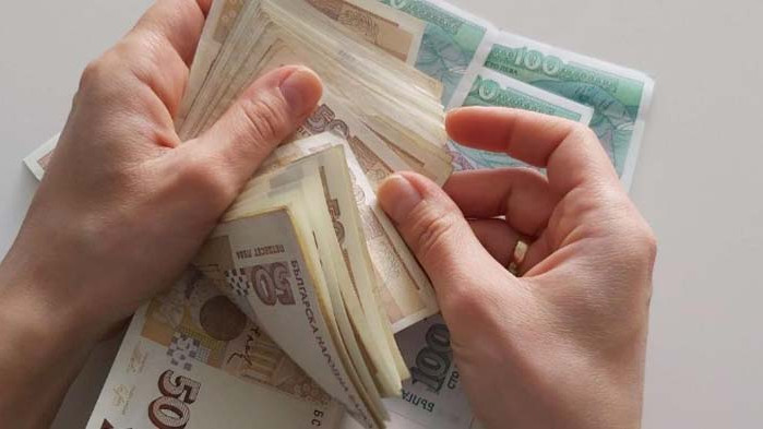 Иззеха злато от жена, разследвана за измама на американски гражданин