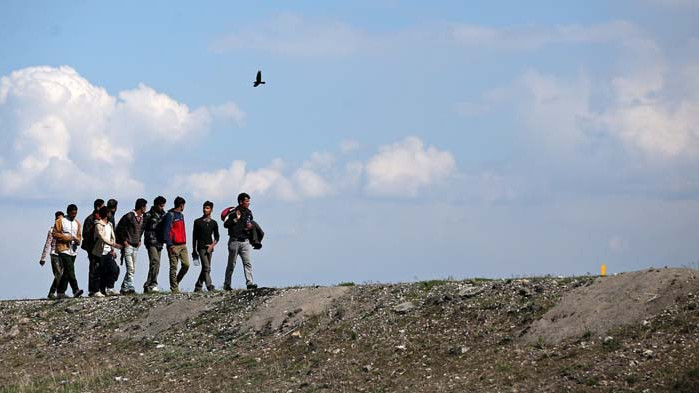 Задържаха над 50 нелегални мигранти край Любимец