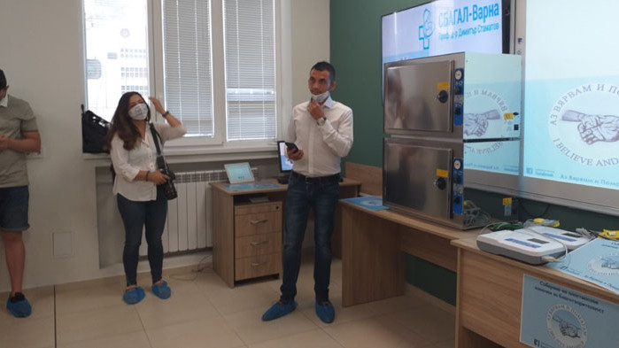 С капачки осигуриха за пореден път специализирана апаратура за АГ - болницата във Варна