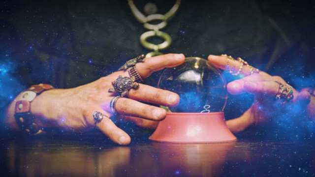 Ясновидка измами 19-годишен със 7500 лв., за да му каже кои са родителите му