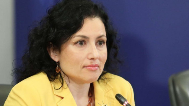 Танева: Без притеснения за зърнения баланс и цените на хляба