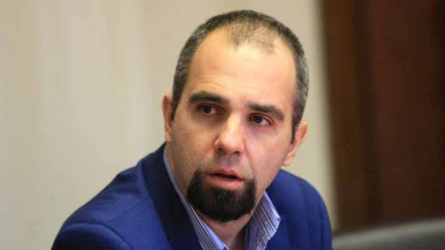 Първан Симеонов: Противниците на властта се събират в един отбор