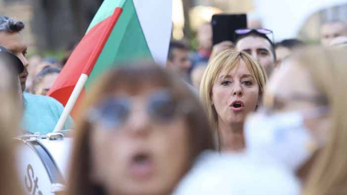 „Монитор“: Маските паднаха – КОЙ излезе на „Дондуков“2