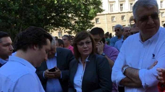 „Монитор“: Маските паднаха – КОЙ излезе на „Дондуков“2