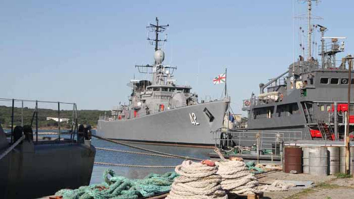 Корабите участващи в учението „БРИЗ 2020” излязоха на море