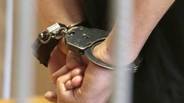 Баща и син остават в ареста, отправяли закана за убийство