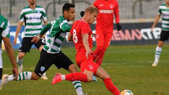 Левски е близо до първо ново попълнение