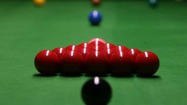 Световното по снукър приема ограничен брой зрители в „Крусибъл“