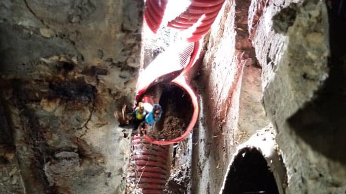 Откраднаха захранващ кабел за осветлението на Аспарухов мост (СНИМКИ)