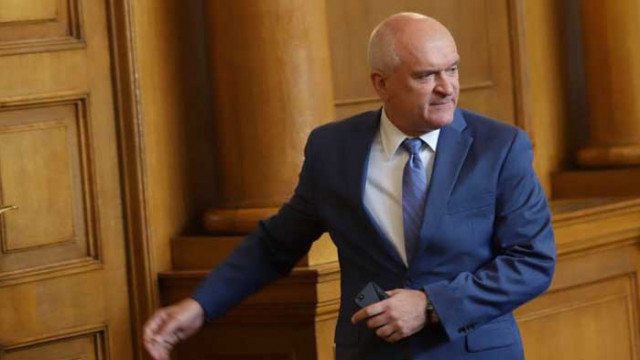 Димитър Главчев: Отровата на „Отровното трио“ не трябва да се разпространява