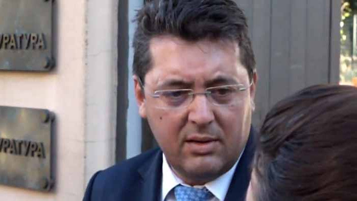 ДАНС: Месец преди задържането Пламен Узунов искал достъп до строго секретни тайни