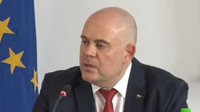 Иван Гешев: С 90% по-малко са телефонните измами спрямо 2019 г.