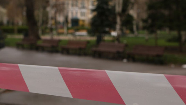 Мъж е намушкан с нож в района на Народния театър