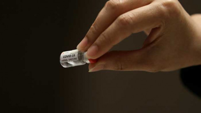 Ваксините срещу COVID-19 ще действат максимум година
