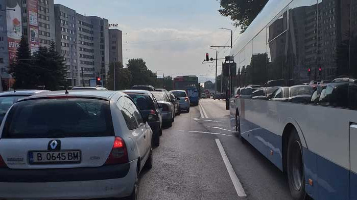 Вдигнаха блокадата на Аспаруховия мост