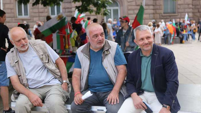 Имат ли морално право хора със сложна репутация да бъдат лица на протеста?