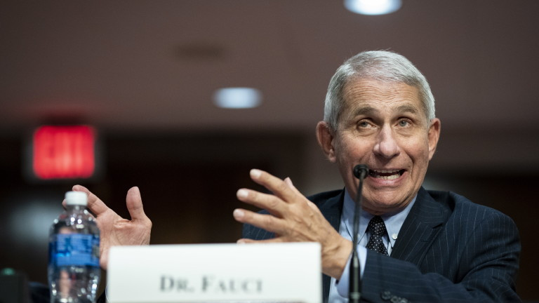 Фаучи предпазлив оптимист за ваксина срещу Covid-19