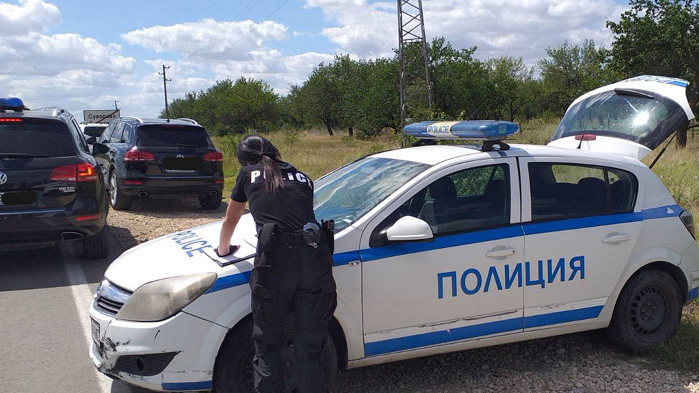 13 души са задържани в хода на специализирана полицейска операция във Варна и областта