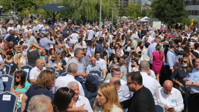 Провокаторът, хвърлил GSM-а на репортерка, под домашен арест